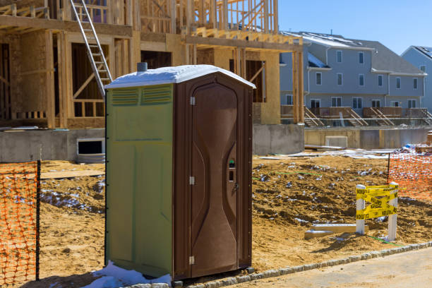 Best Luxury portable toilet rental  in Cedarburg, WI