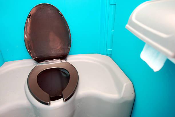 Best Portable restroom trailer rental  in Cedarburg, WI